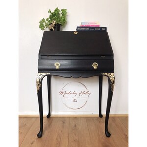 1950s outlet writing bureau