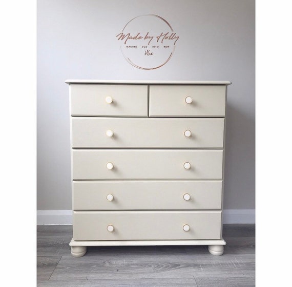 Pine set on sale of drawers