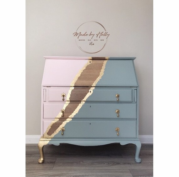 Pastel 2024 desk drawers