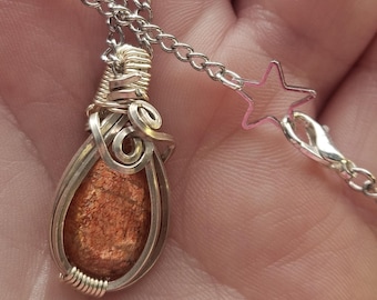 Sunstone and Sterling Silver necklace