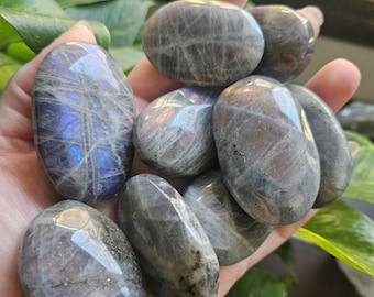 Labradorite Palmstones