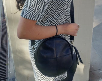 Round Bucket Handbag Purse Vintage Snake Pattern Crossbody Bag for Women 2022 Mini Small Bag Trendy