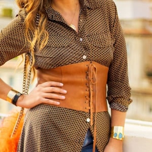 Leather Corset Belt, Brown Lace Up Leather Belt, Women Wide Belt, Boho Style Belt, Corset with Lacing, Medieval Corset Belt