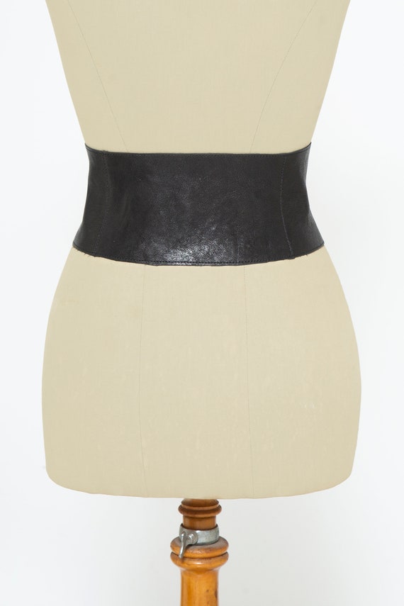 Gold corset shop belt