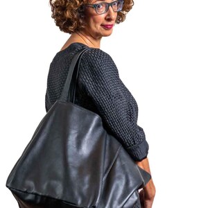 Bolso tote extragrande, bolso tote de cuero metalizado bronce hecho a mano de gran tamaño, bolso de hombro suave. Negro