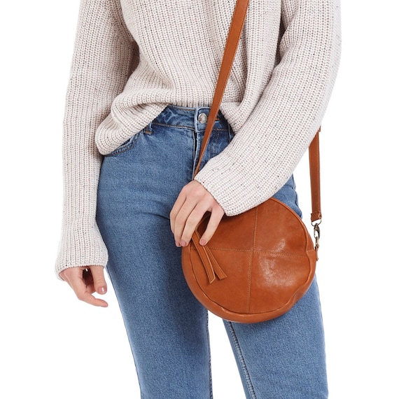 brown round purse