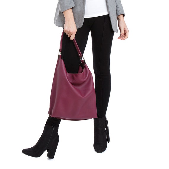 soft leather tote bag with zipper