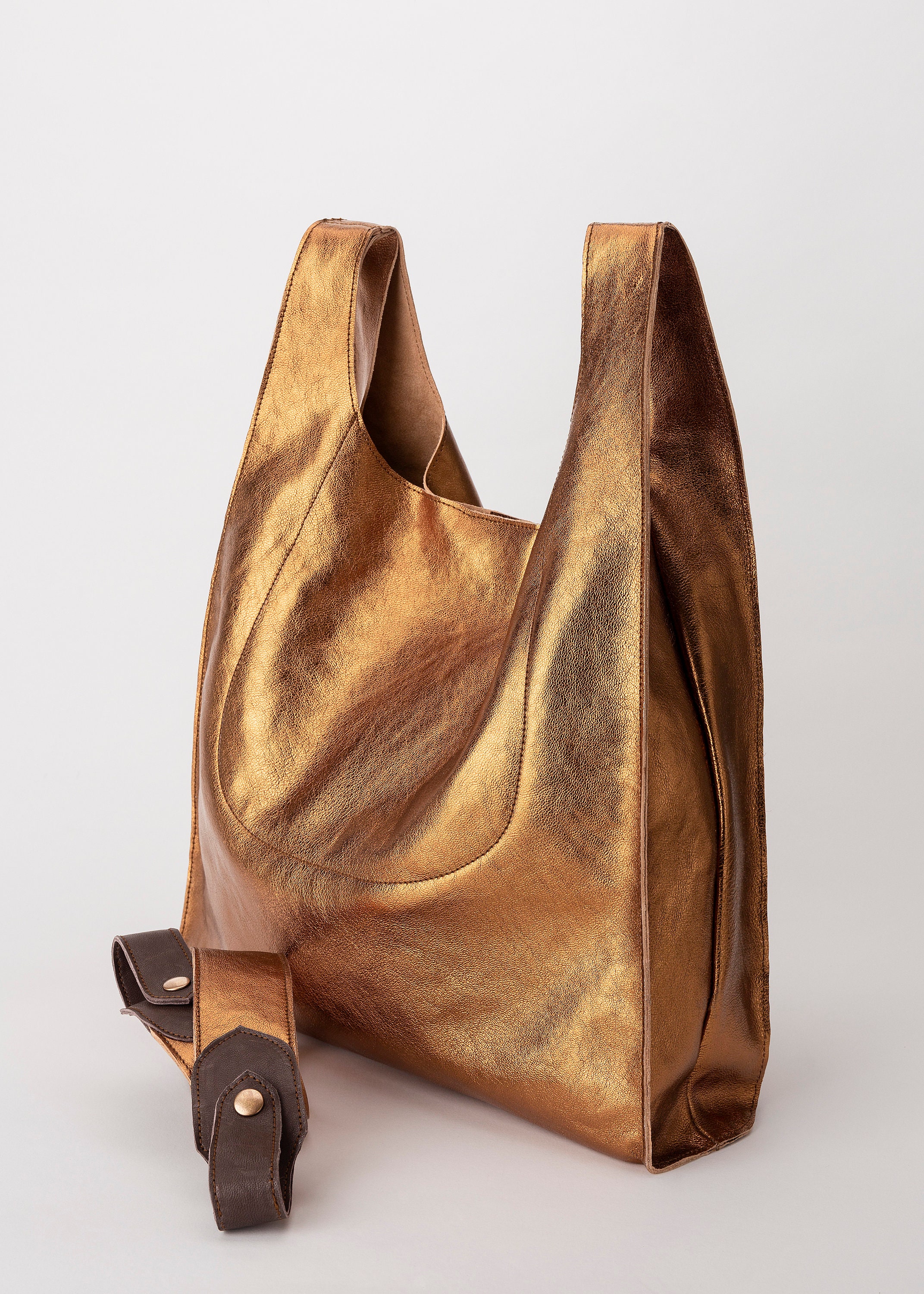 Gold hobo bag hotsell