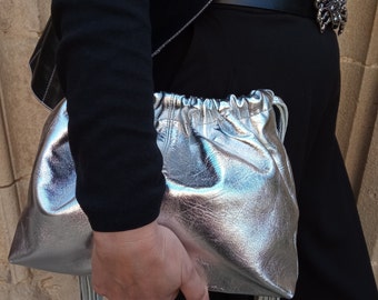 Silver Clutch Bag Handmade Metallic Leather Evening Purse Glamorous and Lightweight Handbag Gift for Fashionista Woman. Wedding Purse