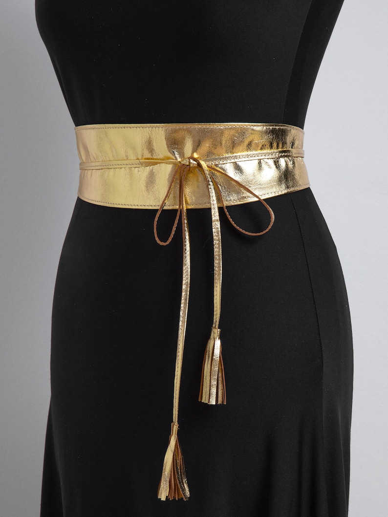 gown with belt design