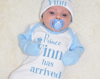 Personalised Prince Has arrived Babygrow and Hat  Baby Boy baby announcement Rompersuit sleepsuit Blue