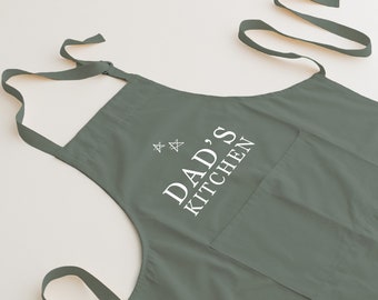 APRONS 