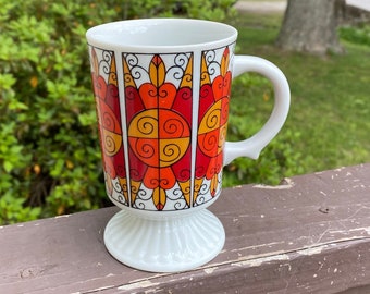 Vintage Mod Pedestal Mug Modern