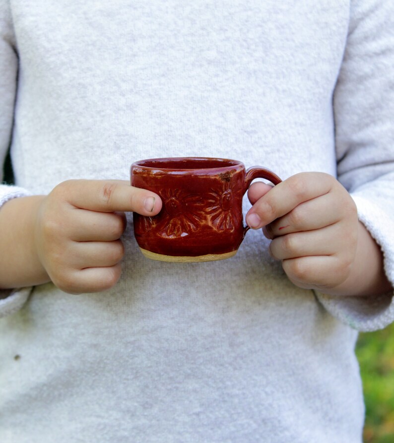 Flower Mini Mug in Assorted Colors Red