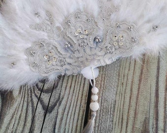 white Feather hand fan, Non Folding wedding Fan, Flapper Accessories for Bride, Bridal Fan, Wedding Crafts, Bridesmaids gift