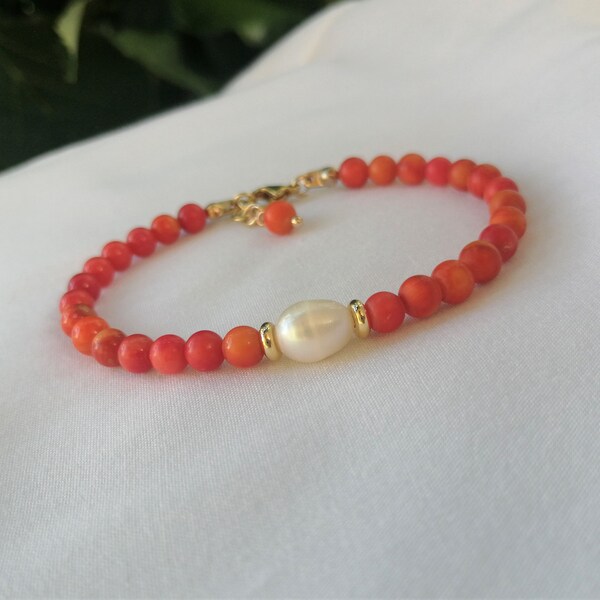 Coral bracelet Orange coral bracelet Coral jewelry Beaded bracelet Coral and pearl bracelet Mothers day gift Gift for her Free shipping