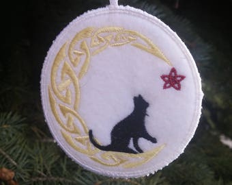 Embroidered Christmas Ornament - Cat & Star