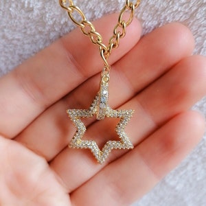 Gold Figaro Curb Chain Link With Star Pendant Necklace - Gold Star Necklace -Sweather Chain Necklace - Figaro Chain Necklace -Curb Chain
