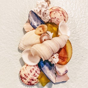 Unique seashell Ornament | Seashell home decor | Beach home decor | Coastal decor | Beach Holiday | Seashell Holiday Decor
