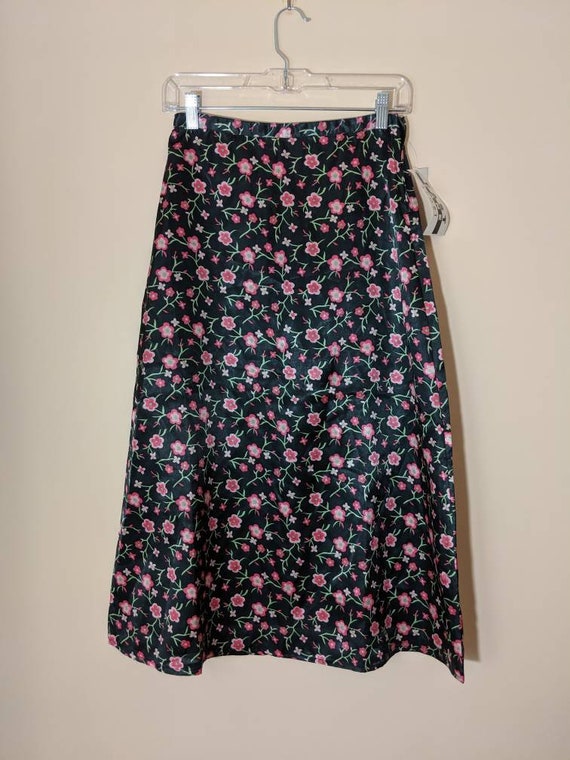Vintage 1980s Floral Silky Skirt - image 6