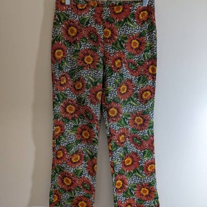 Juniors sunflower cheetah print cropped pants