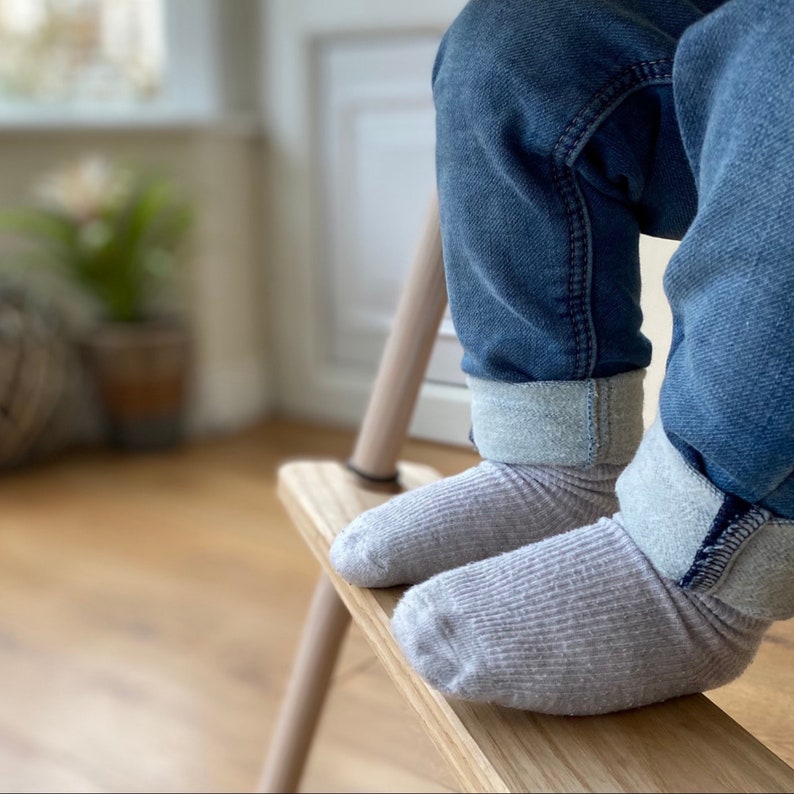 IKEA Antilop Lot d'autocollants pour repose-pieds et jambes en bois pour chaise haute Bois de Chêne Bois massif Fabriqué à la main au Royaume-Uni image 2