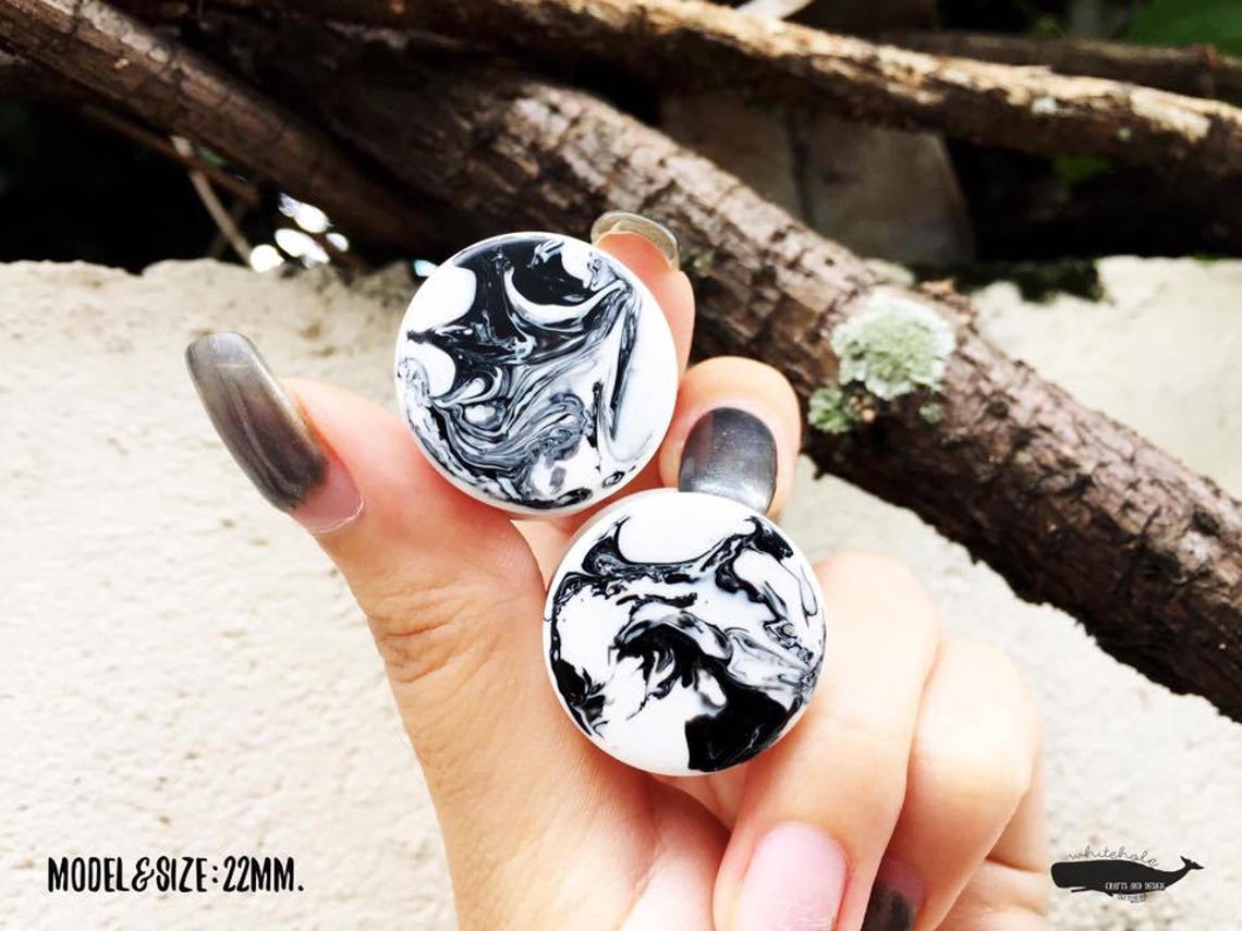 PlugsMatt White/Black SmokePlugs Custom/Plugs Smoke/Plugs Etsy