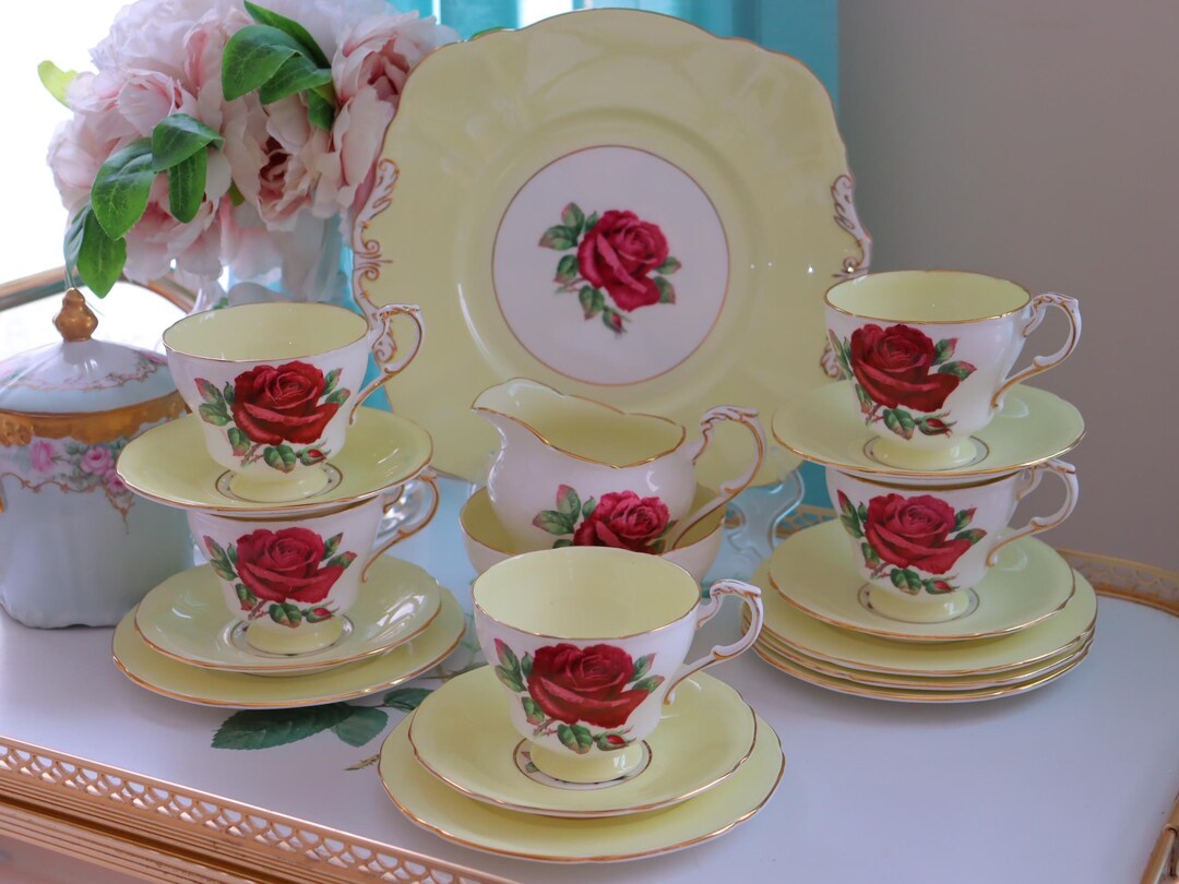 18pc Paragon Signed Tea Set Red Cabbage Rose Trios Sugar Bowl Creamer ...