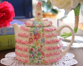 Antique c1920-30s Exquisite Sadler Pink Chintz Ye Dainty Lady Crinoline Teapot English Pottery | Yee Daintee Ladyee