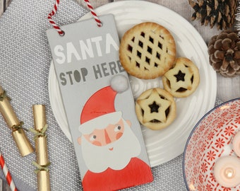 Santa Stop Here Door Sign - Christmas Eve Box Gift Ideas Hanging Festive Decorations Father Christmas Theme Childrens Sign Christmas Decor