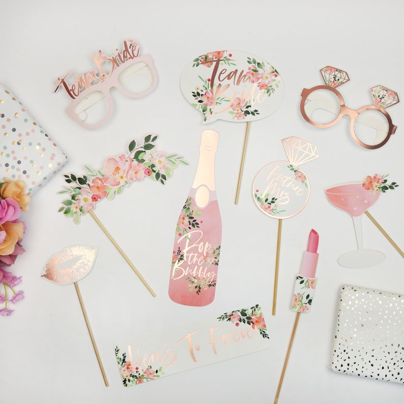 floral photo booth props