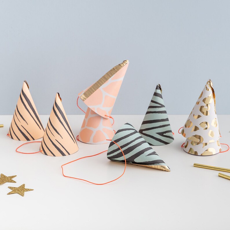 Animal Print Party Hats 8 Pack Birthday Party Safari Theme Etsy UK