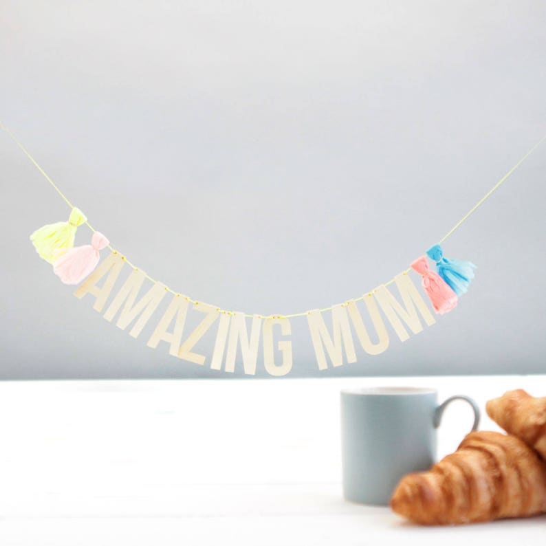 Mother/'s Birthday Decor Mother/'s Gift Ideas New Mum Gift Ideas For Mum Party Decor Baby Shower Garland Wooden Garland Amazing Mum Garland