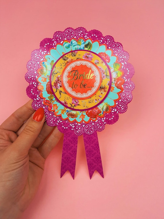 BRIDE TO BE Hen Night Party Rosette Badge 