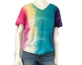 Tie Dye V-Neck 2XL Ladies Short Sleeve Shirt Trippy Shibori Women&#39;s Top Psychedelic Festival Gear Colorful Collectible Awesome Blossom Style