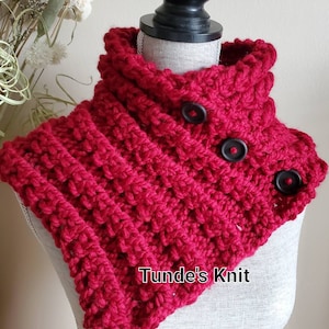 Cramberry Red Hand Knit Cowl Scarf Wool-Acrylic Knit Cowl Scarf - Chunky Scarf - Knit Highlander Cowl - Women&#39;s Accessories Gift