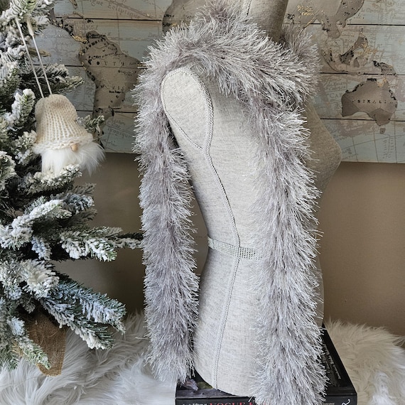 Sciarpa di pelliccia con ciglia lavorata a mano: sciarpa invernale