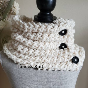 Beige Hand Knit Cowl Scarf Wool-Acrylic Knit Cowl Scarf - Chunky Scarf - Knit Highlander Cowl - Women&#39;s Accessories Gift