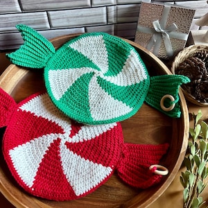 Peppermint Crochet Potholder Pattern: Candy Wrapper Design (PDF Pattern) Festive Holiday double thick trivet
