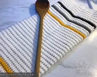 Crochet towel pattern | crochet kitchen towel pattern | farmhouse style kitchen crochet | cotton crochet towel | easy crochet towel