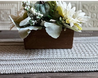 Crochet table runner pattern | Beginner crochet project | Easy crochet table runner | Crochet home item | modern crochet home