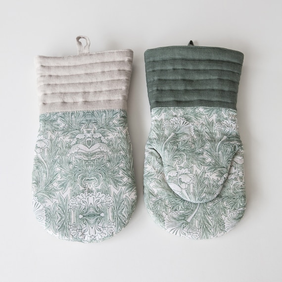 Linen Oven Mitt: Vintage Tulip Print, Handmade Kitchen Glove