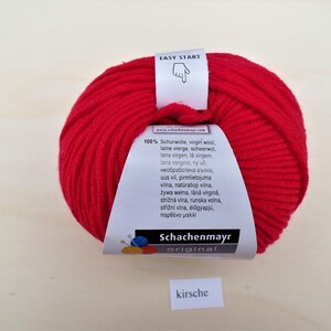 Schachenmayr Merino Extrafine 85 is unsurpassedly fine and cuddly soft in many colors kirsche