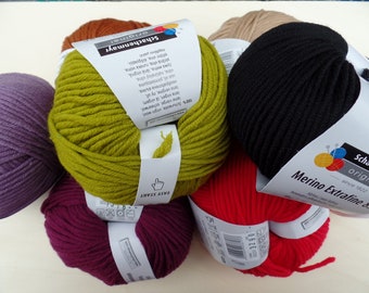 Schachenmayr Merino Extrafine 85 ist unübertroffen fein und kuschelweich in vielen Farben