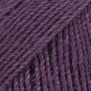 Alpaca by DROPS, a wonderful yarn made from 100% pure Alpaca superfine. The fiber is untreated dunkellila