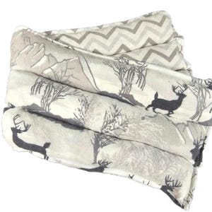 Microwavable, Corn Heating Bag, Heat Therapy, Cold Therapy, Cooling Pad, Deer,  Gray,Flannel, 7&quot; x 20&quot;, 2 lbs., Father&#39;s Day Gift