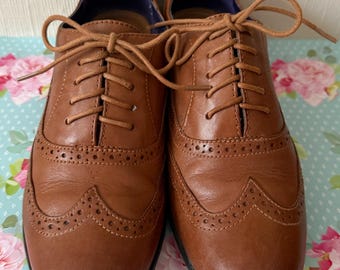 Clark’s Narrative Tan Leather Women’s Brogues.. Size 5 Wide No Longer in Production,Mod Asthetic,Preppy