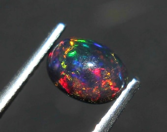 Ethiopian Black Opal Cabochon: 7x5mm Oval Multi-Fire Gemstone