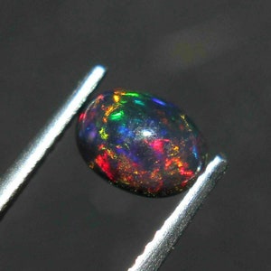 Opale nero naturale / Opale nero 8 x 6 mm / Opale nero multifuoco / Cabochon di opale nero / Opale calibrato / Opale di fuoco Welo / Opale nero sfuso