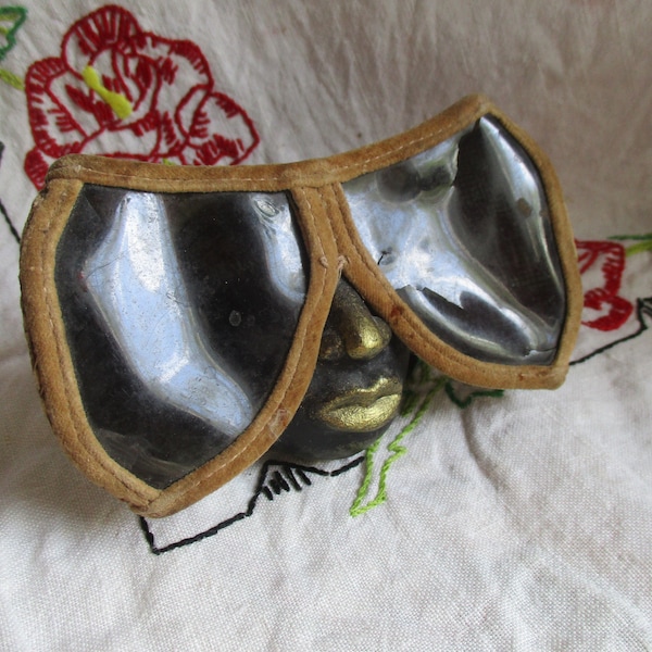 antique driving goggles, tinted green lenses, cloth binding, mesh sides, 1900's vintage, steampunk heaven, aviator, early motoring goggles